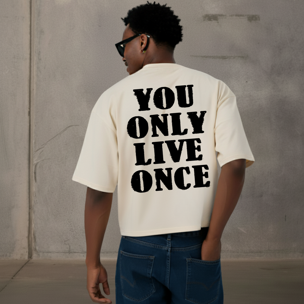 Saviori Premium Graphic Tee – Lips & Braces Streetwear Shirt